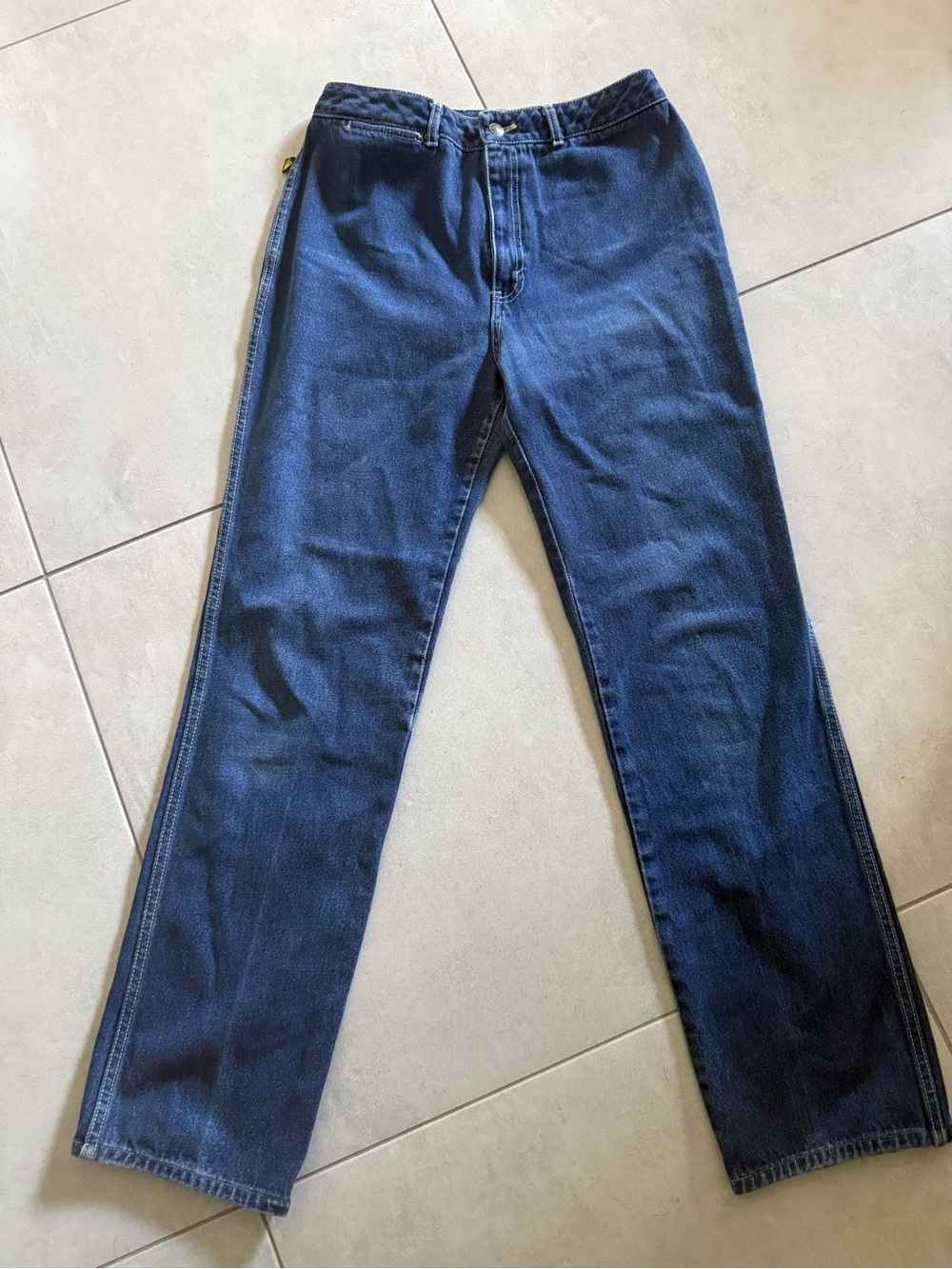 Vintage Women’s Sassoon Blue Straight-Leg Jeans.